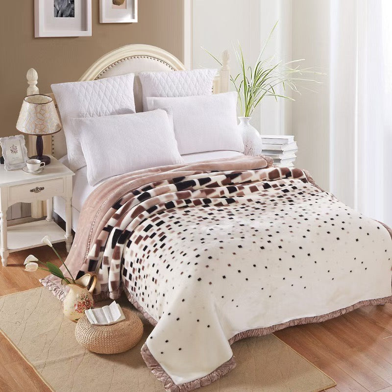 6.5 kg Weighted Squared Printed 2-ply Queen Size Blanket