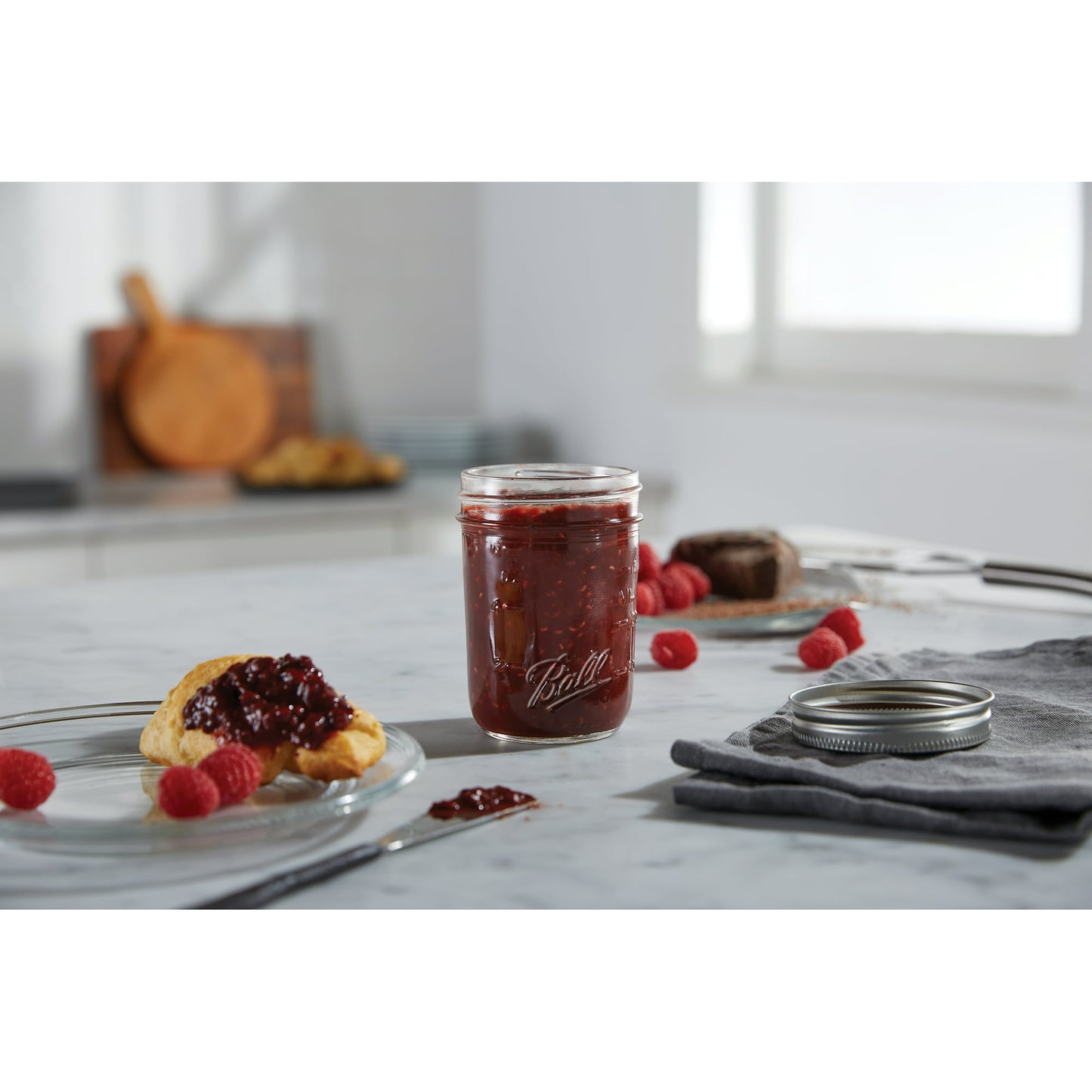 12 PC Ball Mouth Half Pint Mason Jars with Lids & Bands