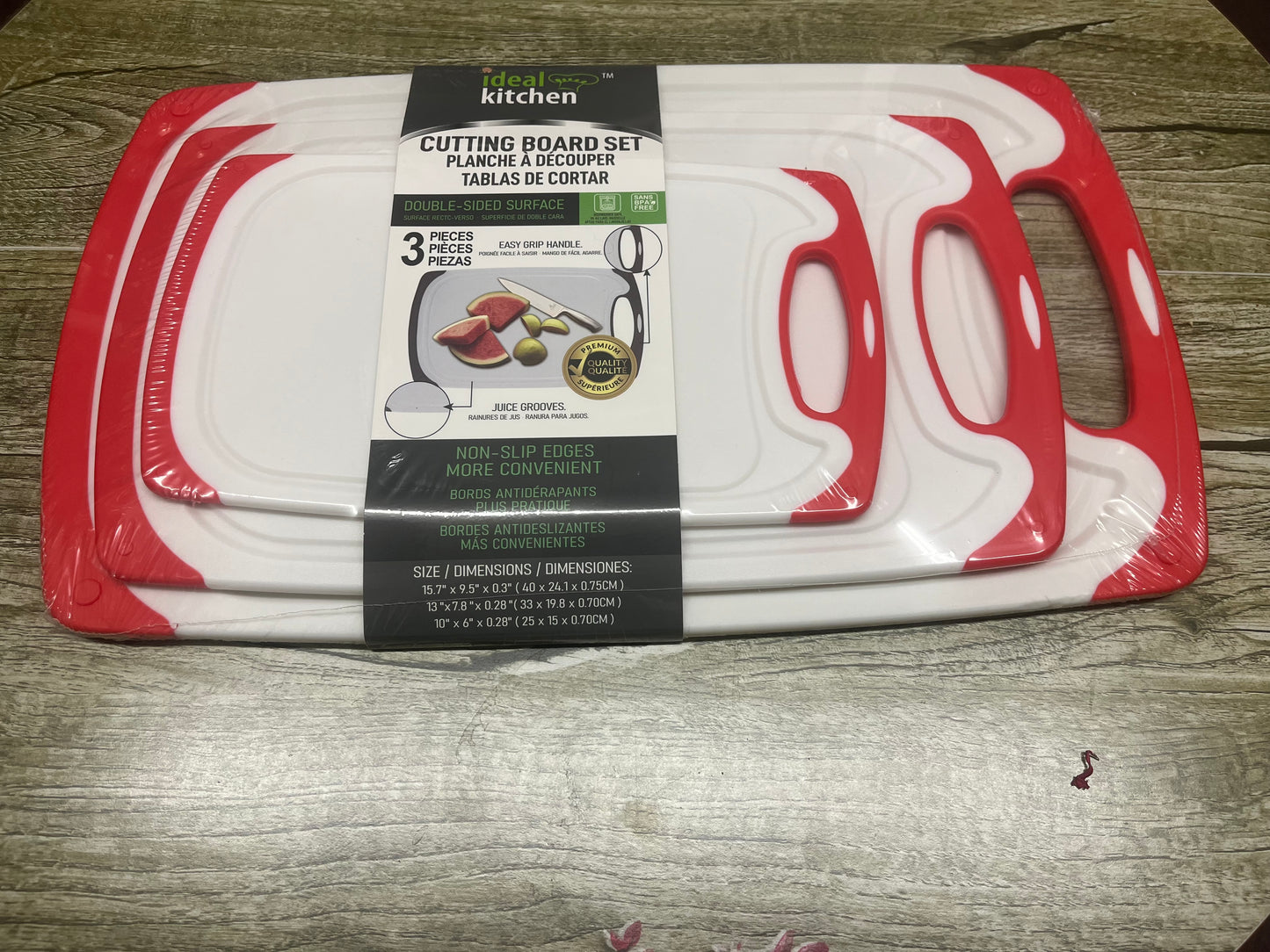 PLASTIC CUTTING BOARD