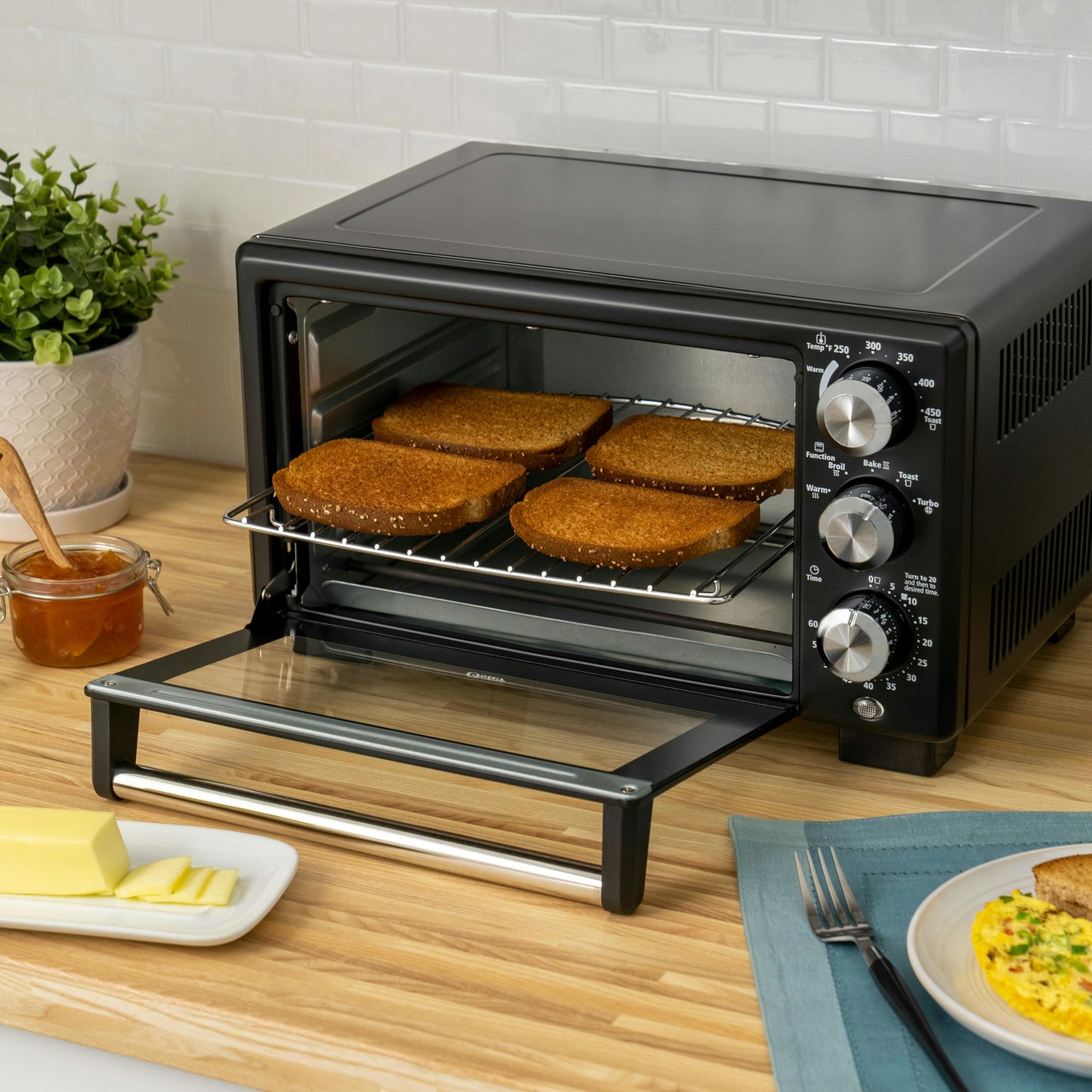 Oster 4-Slice Toaster Countertop Oven