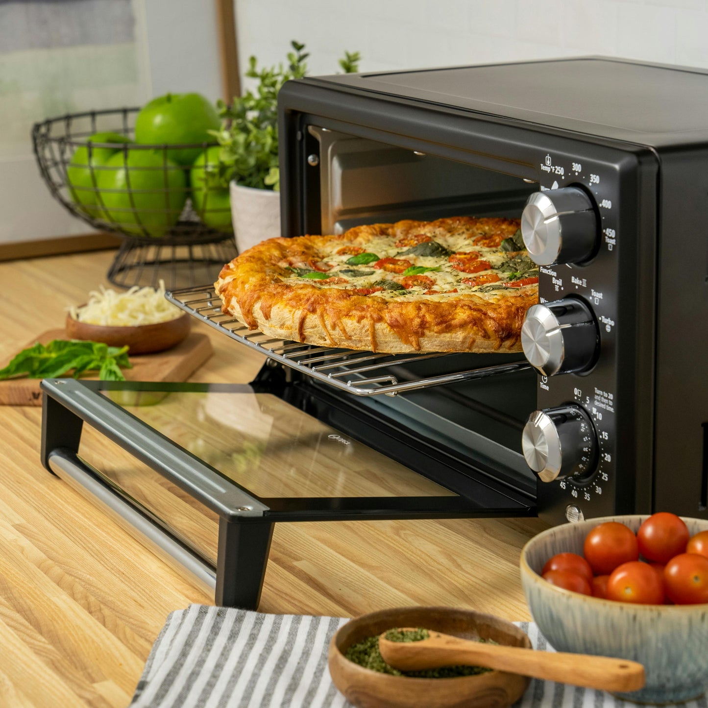Oster 4-Slice Toaster Countertop Oven