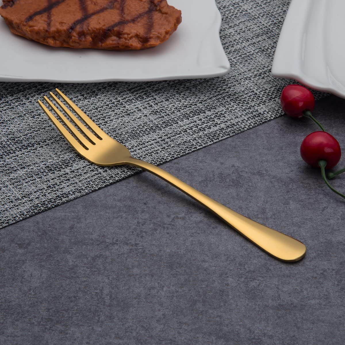 24 PC Classic Stainless Steel Gold Cutlery Set
