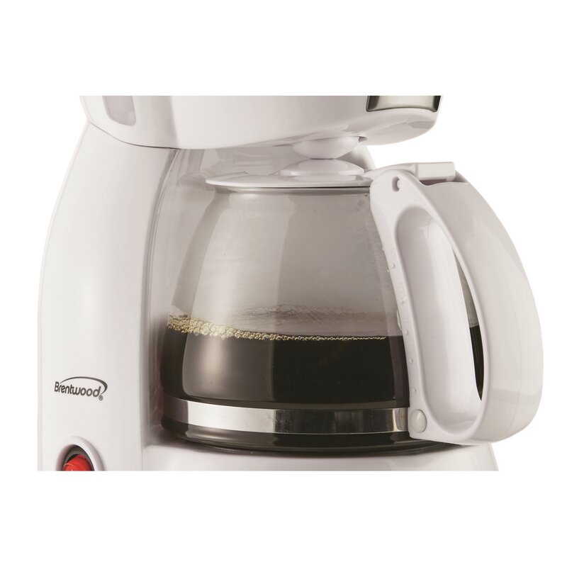 4 Cups Brentwood Coffee Maker Cafeteria