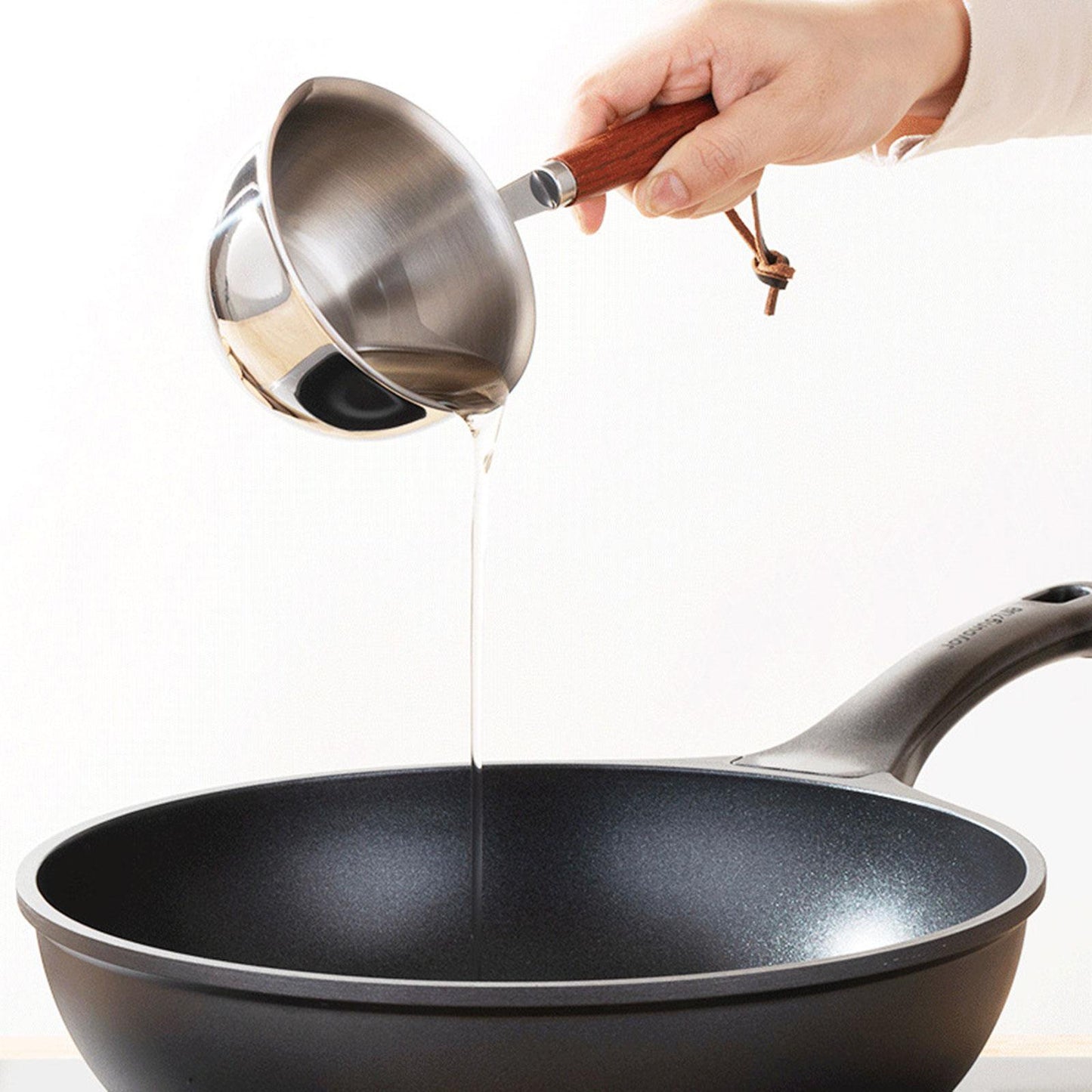 220ml Stainless Steel Small Sauce Pot with Dual Pour Spout