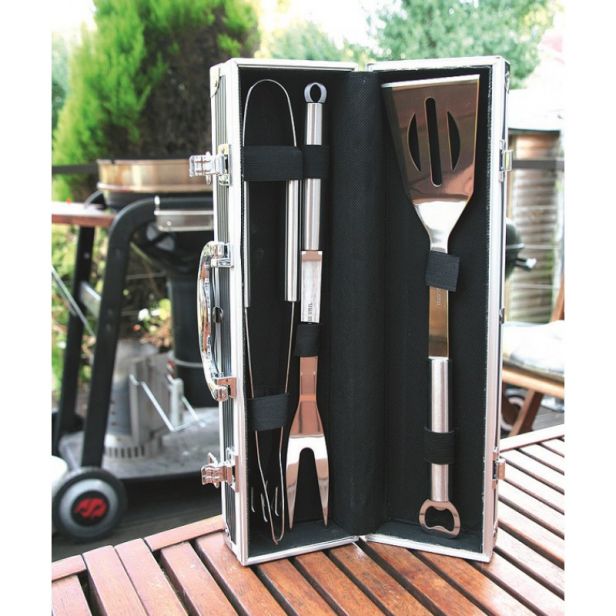 4 PC BBQ Tools Case Set