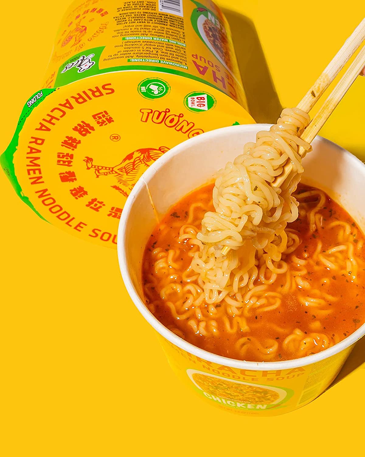 12 PC Tuong Ot Sriracha Chicken Flavor Ramen Noodle Soup & 24 PC Wooden Cutlery