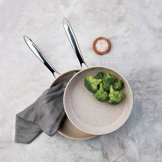 KORKMAZ HIGH QUALITY GRANITE 30CM FRY PAN- INCLUDES A FREEBIE!!