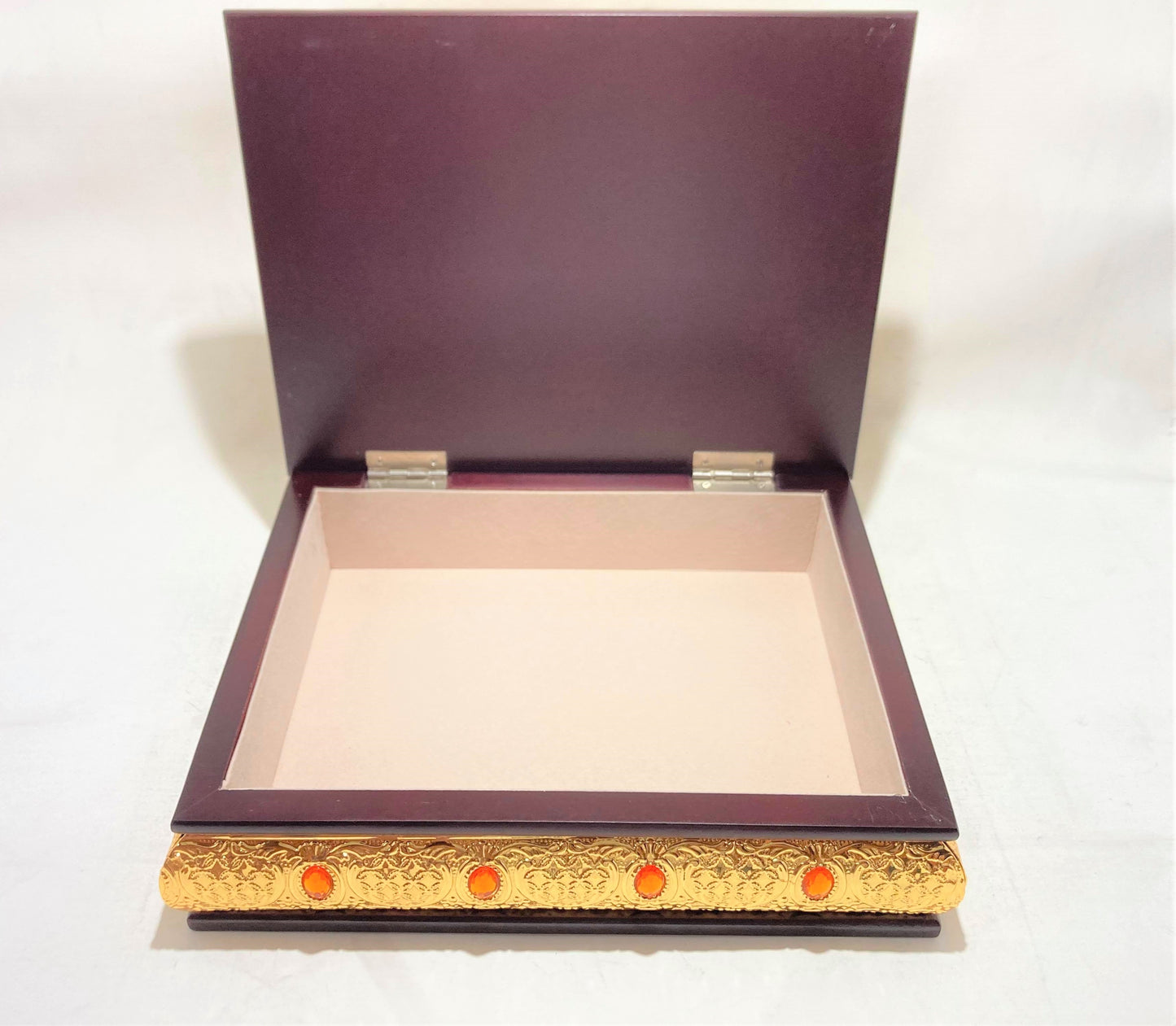 Gold Decorated Ghoran Box