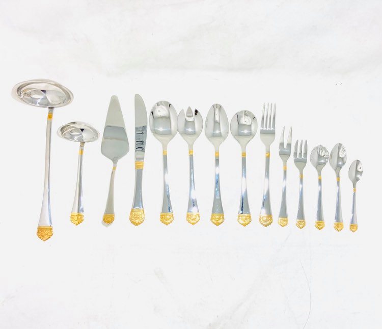 84 PC Silver & Gold Cutlery Set