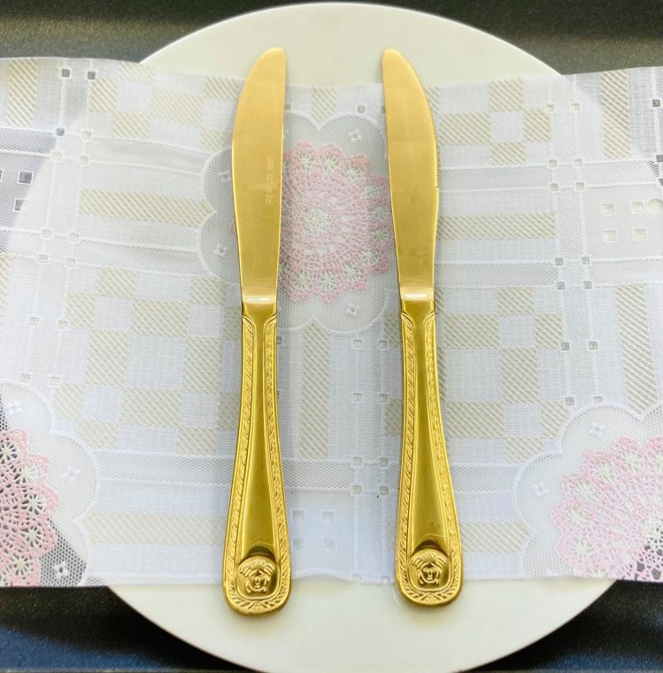 12 PC Medusa Design Dinner Knife Set
