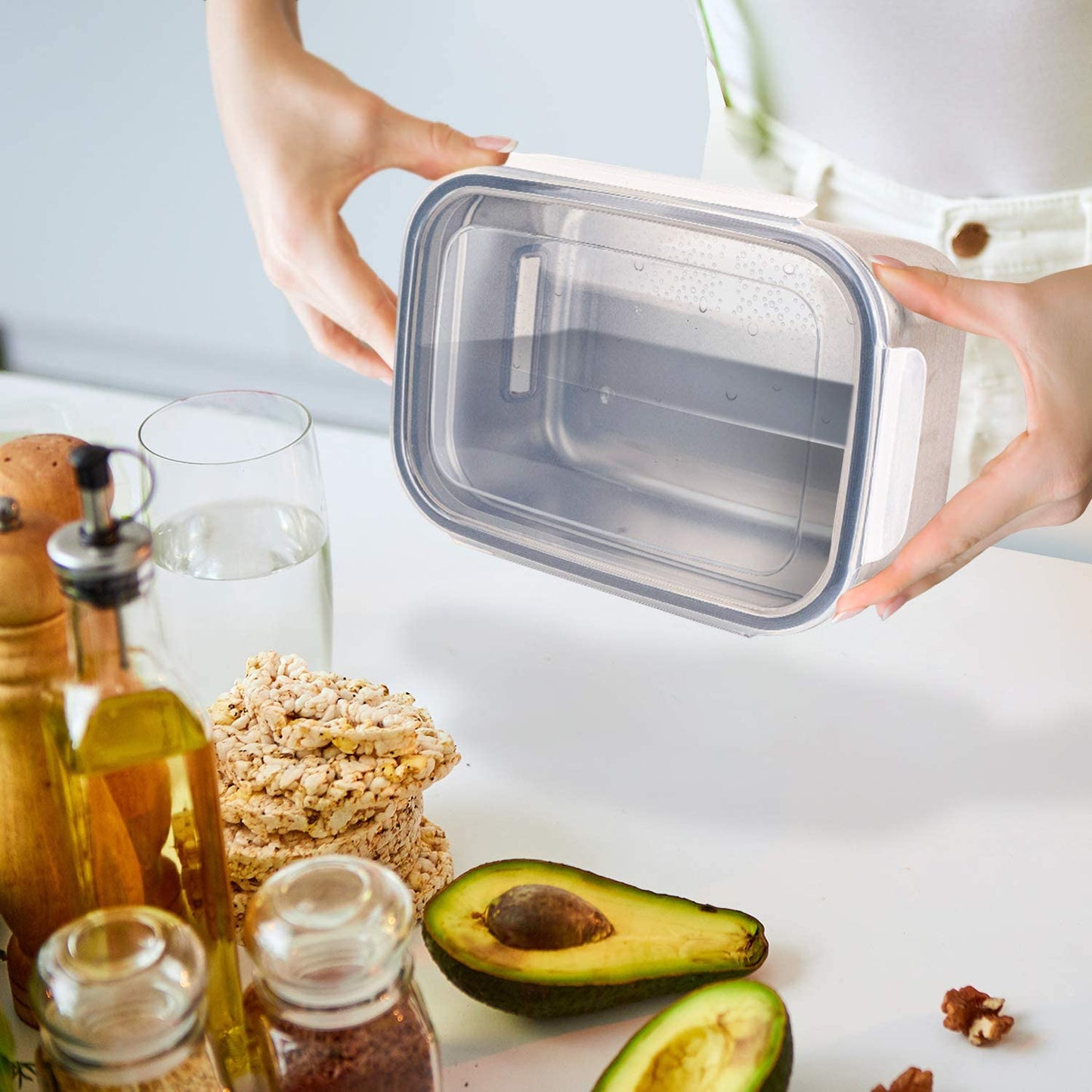 1.5L Fresh Produce Container With Flow-through Vent System
