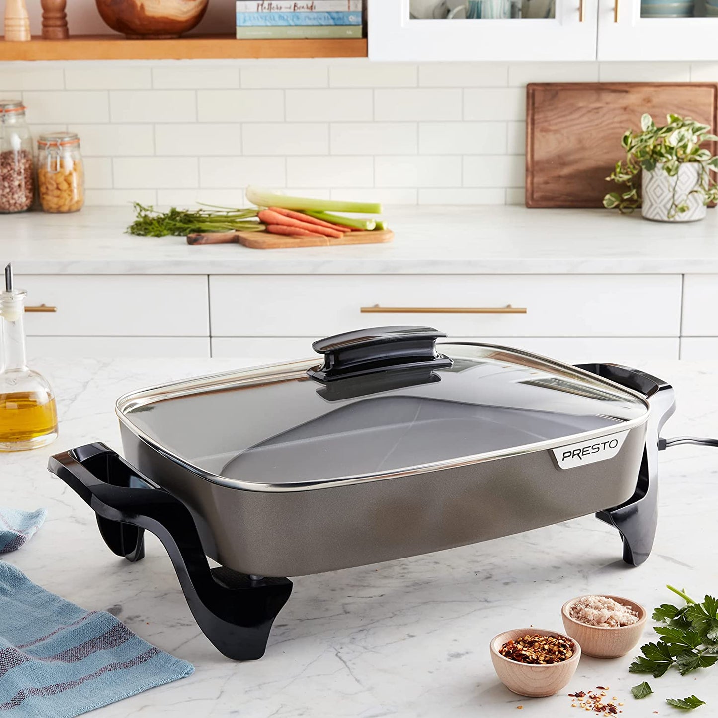 16" Presto Electric Skillet with Glass Cover