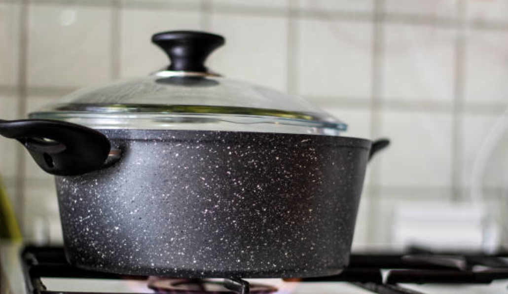 24cm Black Granite Coating Aluminum Deep Pot