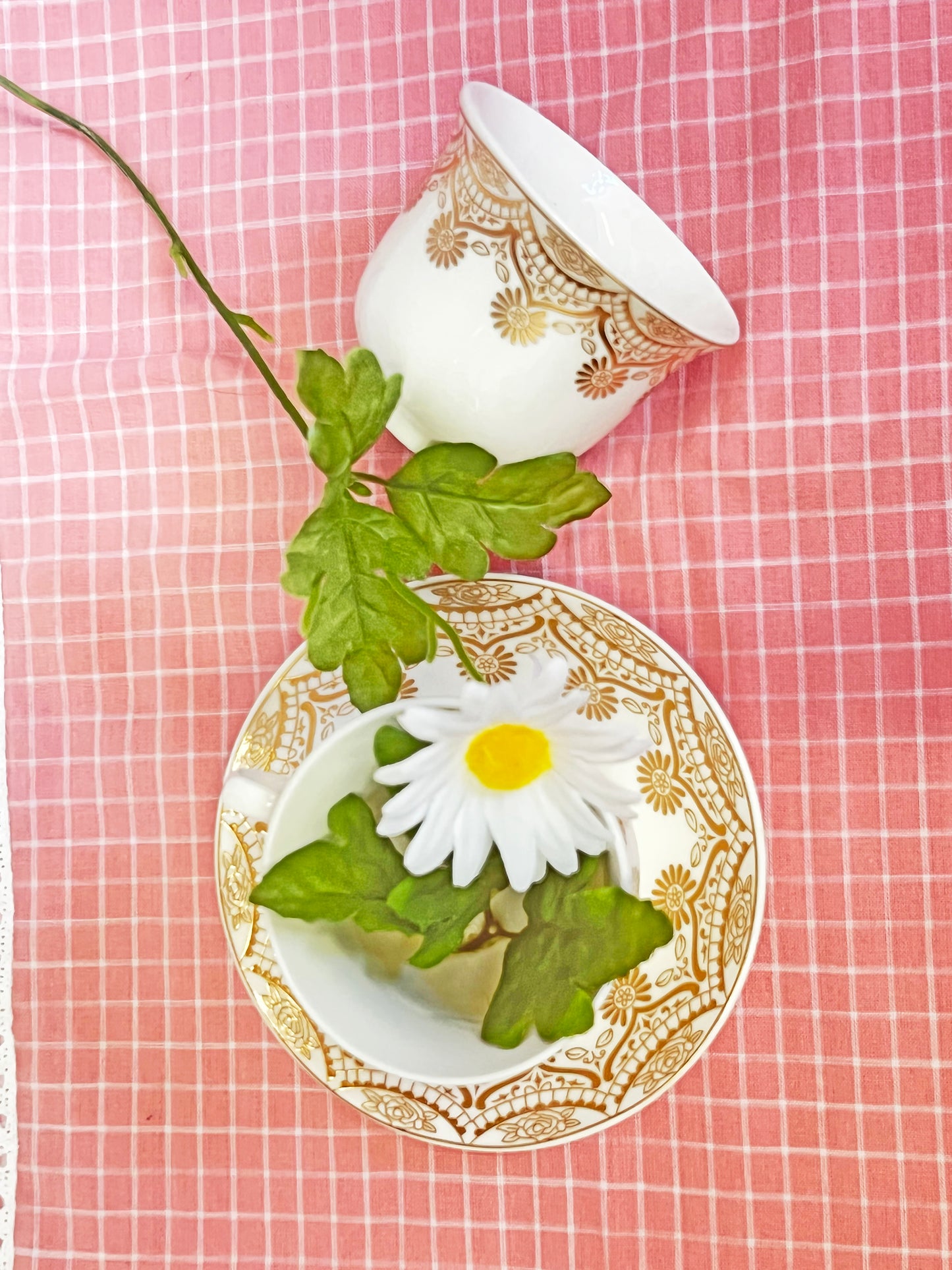 12 PC White & Gold Tea Cup Set