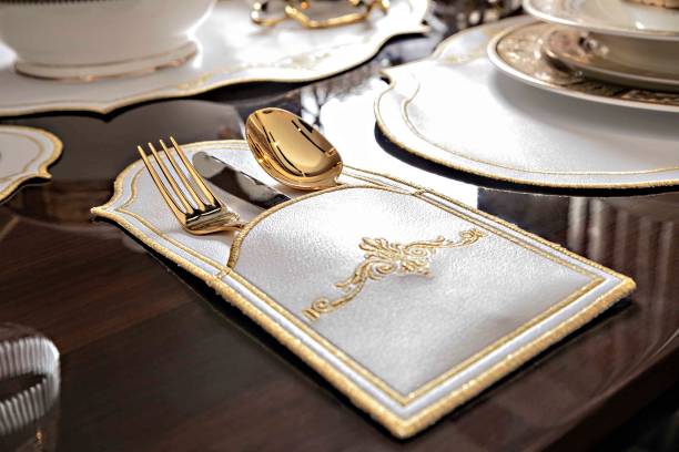 12 PC Medusa Design Dinner Spoon Set
