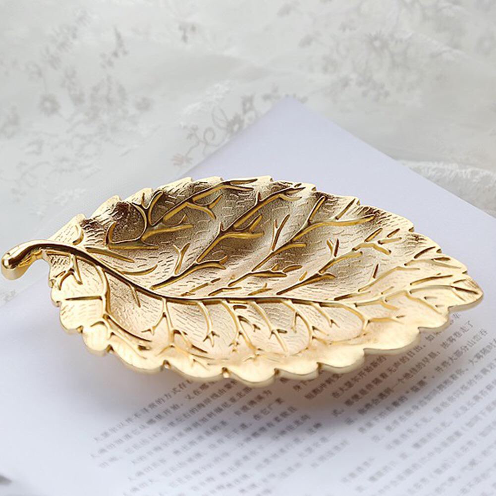 European Style Large Metal Leaf Shape Dried Fruit Dish Snack Plate