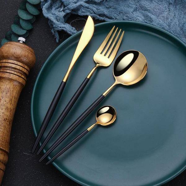 24 PC Classic Gold Cutlery w/ Black Handle Set